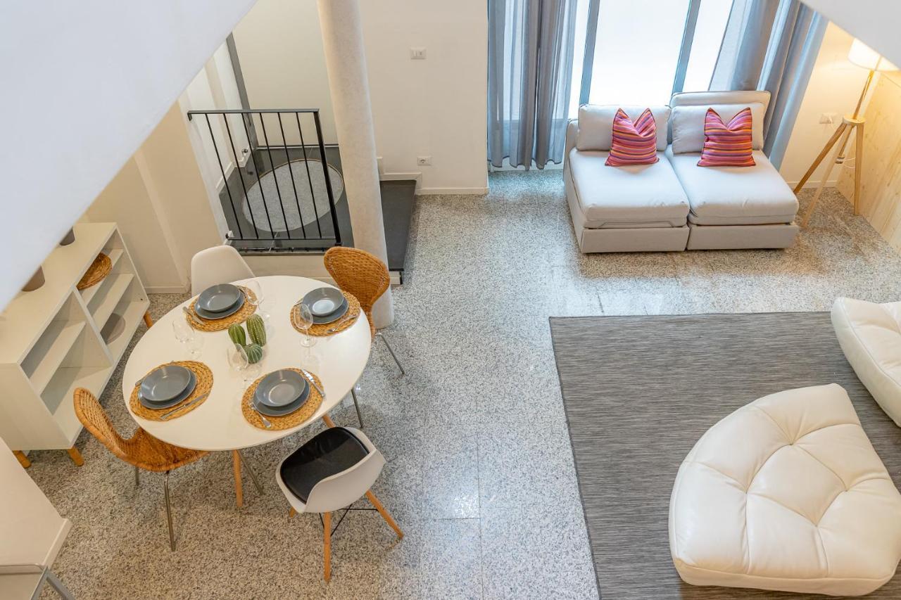 Apartament Moderno Loft A Due Passi Dal Lago Torno Zewnętrze zdjęcie